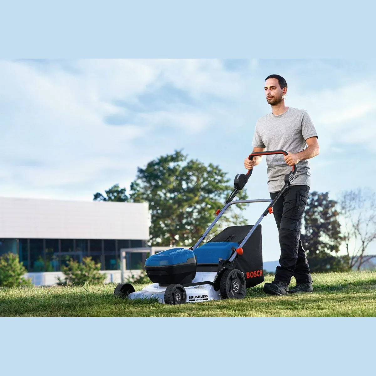 Bosch GRA 18V2-46 Akkurasenmäher, 46 cm Schnittbreite, leistungsstark und vielseitig 3