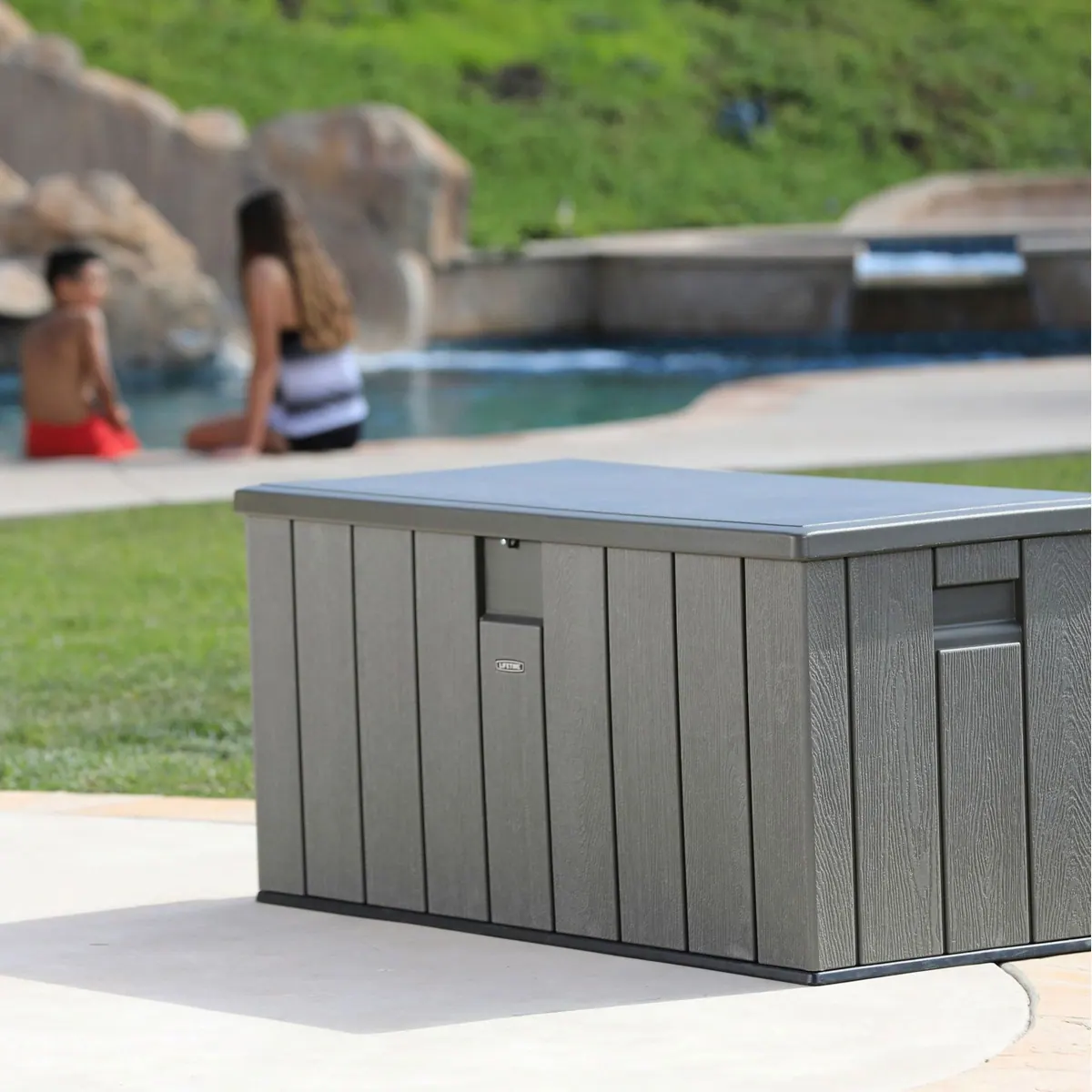 Lifetime Kissenbox Premium Wood, wetterfest, 570 Liter Stauraum, robust und vielseitig