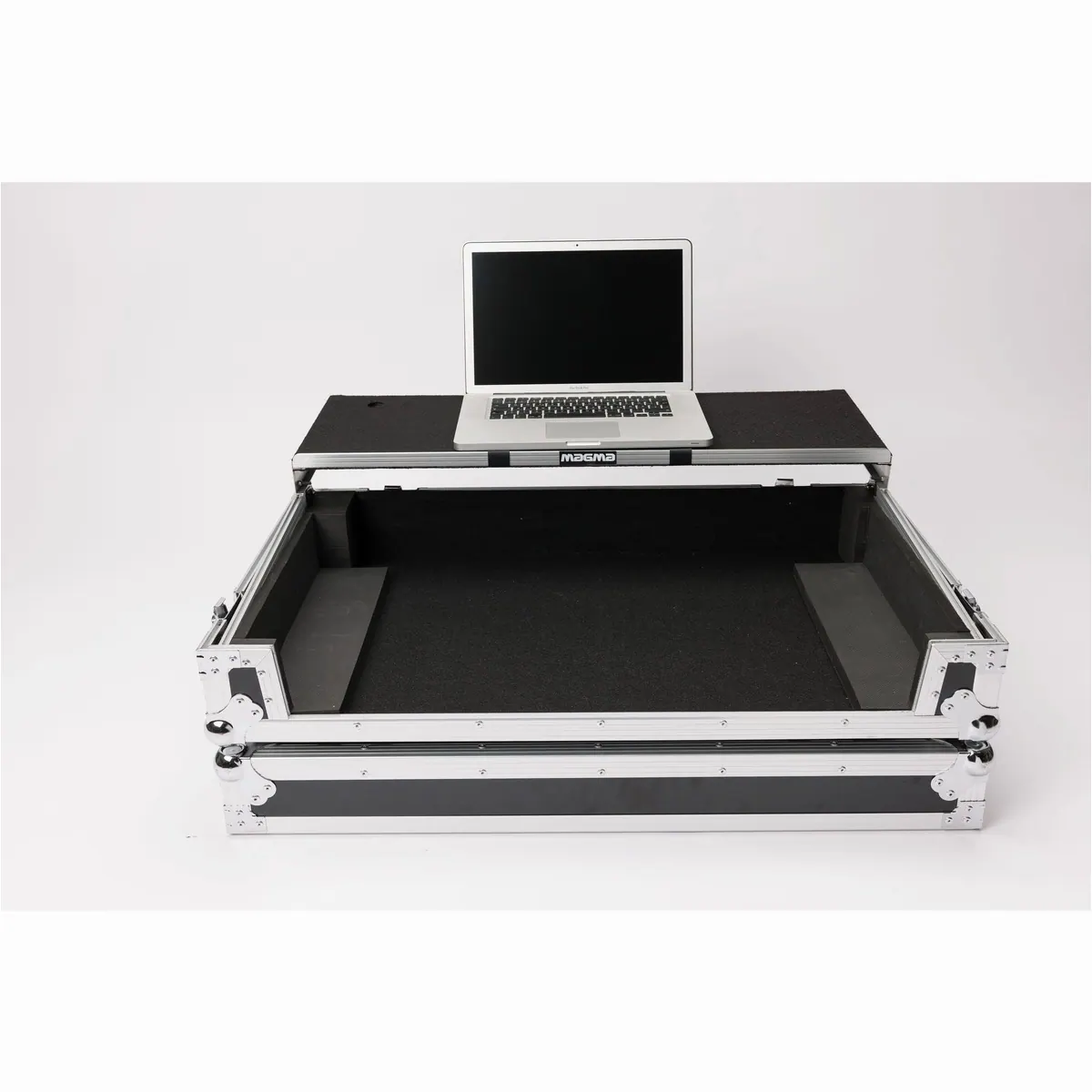 Magma DJ Controller Workstation Four/Performer, robust & transportfreundlich, mit Laptop-Ablage 5