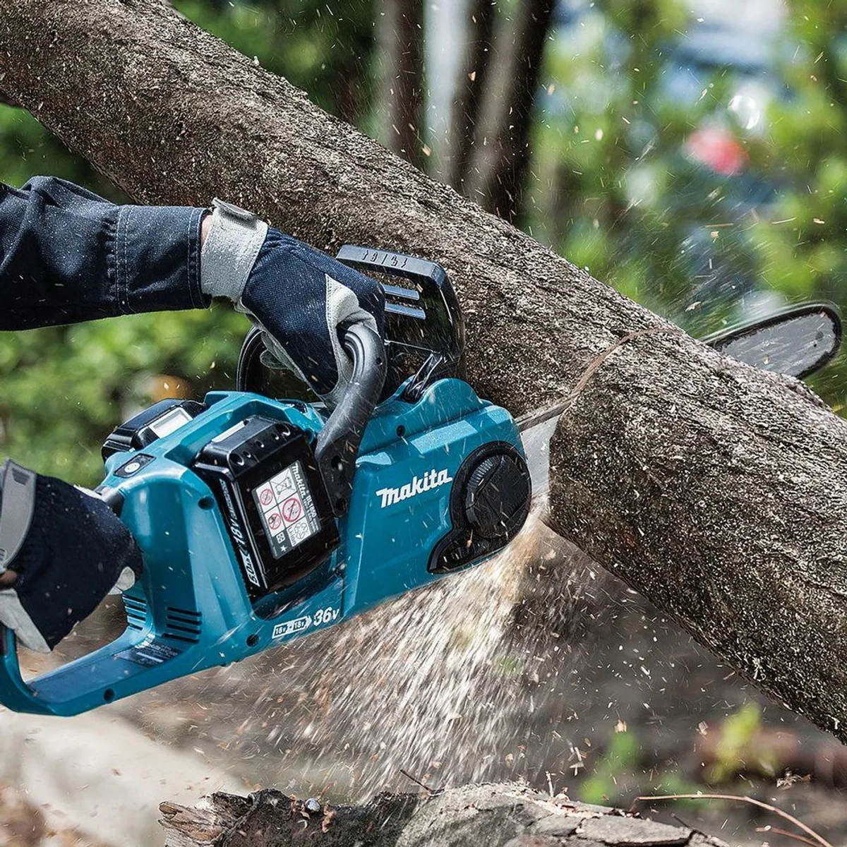 Makita DUC353Z Akku-Kettensäge, 35 cm Schwertlänge, 20 m/s Kettengeschwindigkeit 2
