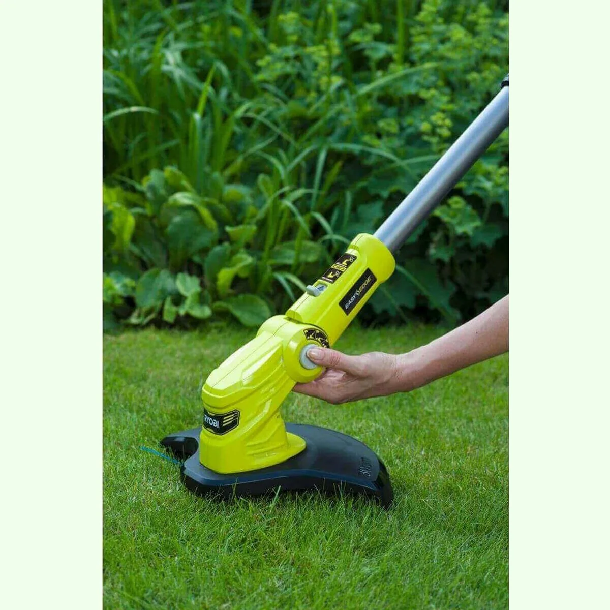 Ryobi ONE+ Garten Combo-Set, Akku-Rasentrimmer, Hybrid-Rasenmäher, 2x 5,0 Ah Akku 3
