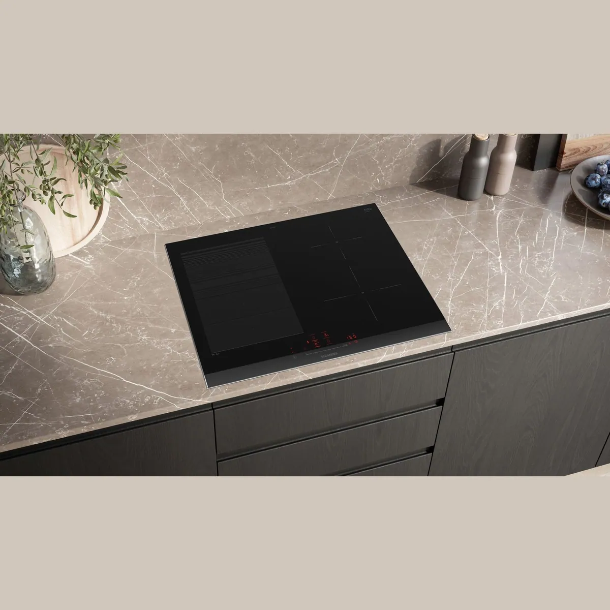 Siemens Induktions-Kochfeld iQ700 EX675HEC1E, flexible varioInduktion für präzises Kochen 2