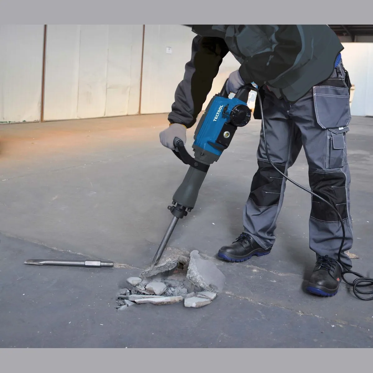 TECTOOL Abbruchhammer TDH 1700, hohe Schlagkraft, kompakte Bauweise, D-Handgriff mit Soft-Grip 3