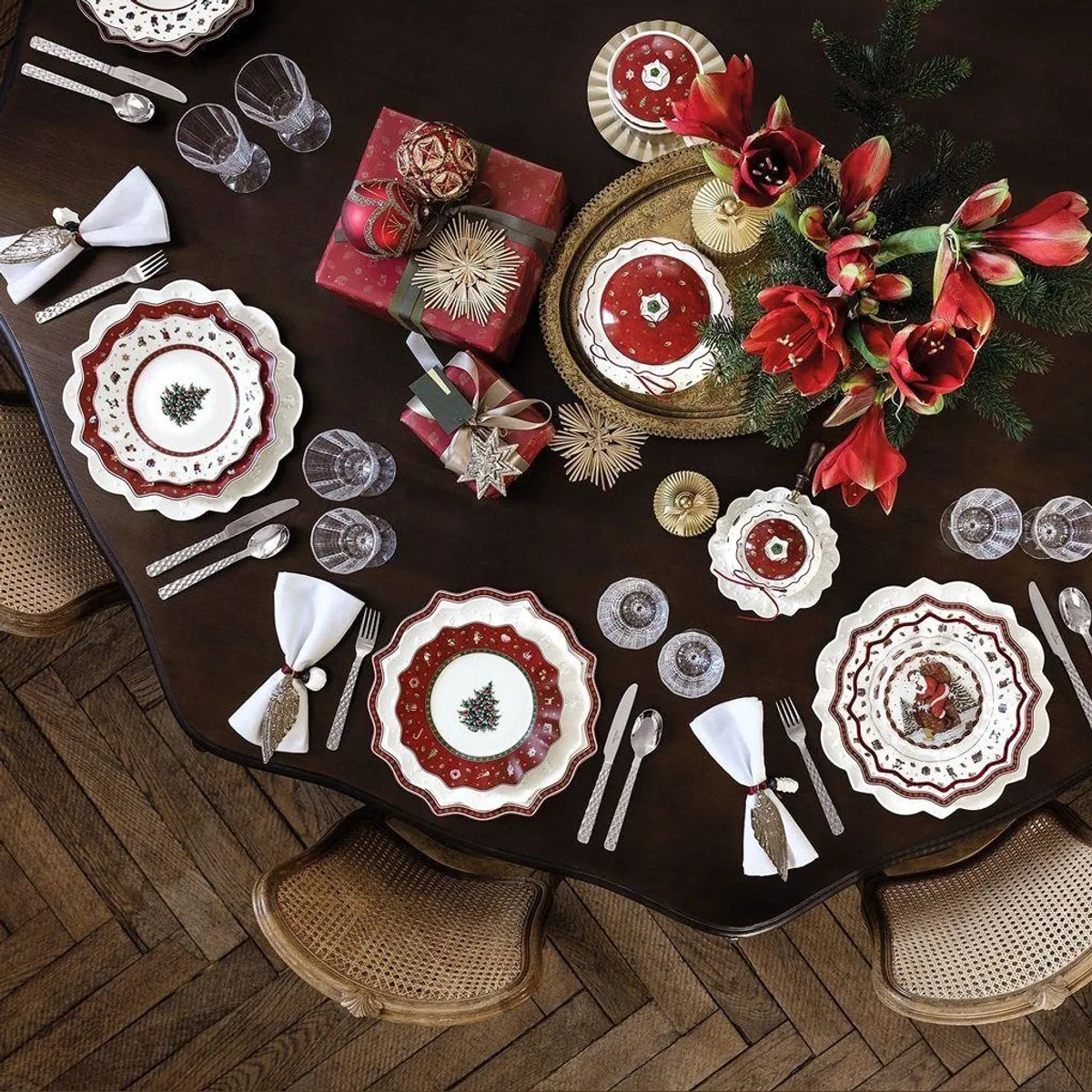 Villeroy & Boch Toy's Delight Geschirr-Set, 12-teilig, nostalgische Weihnachtsmotive 3